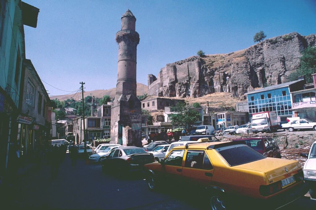 bitlis kale hill