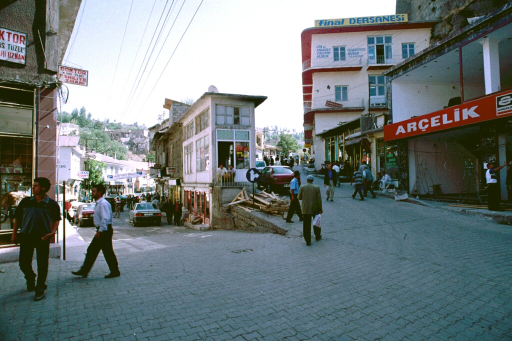 bitlis second main street