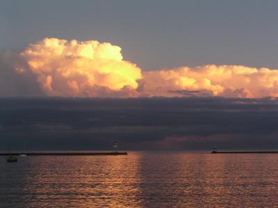 Harbor entrance.jpg
