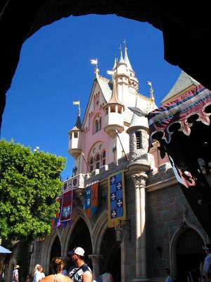Arch & Castle