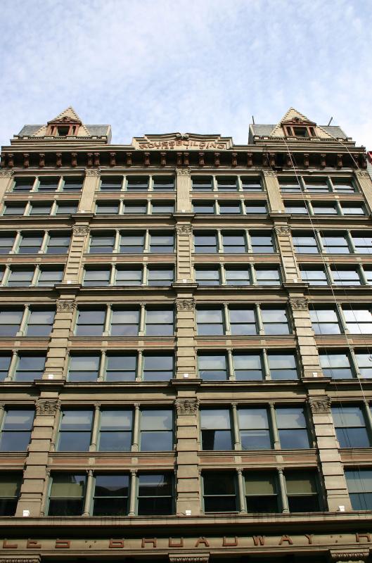 555 Broadway - Charles Rouss Building