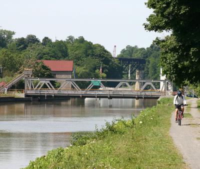 ::PTNY--Cycling the Erie Canal::