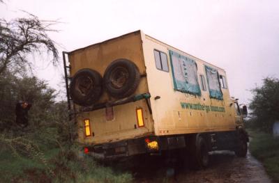 Nakuru NP - 1st bogged truck