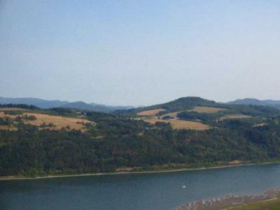 u32/liv2day/medium/21103189.crownpointlookout.jpg