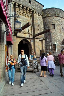 Mont-St-Michel: Drawbridge