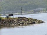Across the rive.jpg(303)
