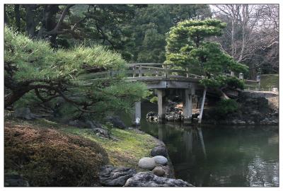 Tokyo Hama Rikyu garden bridge