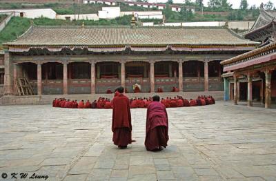 The monks in Ta'er Monastery 02