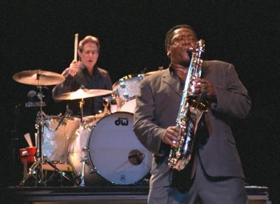 Clarence Clemons and Max Weinberg, Madison Square Garden, 7/1/00