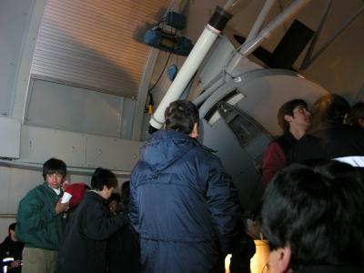al fin a mirar por el telescopio