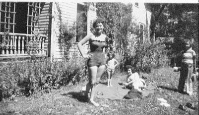 LaVerne, Laura, Anna, Sue, July 1951