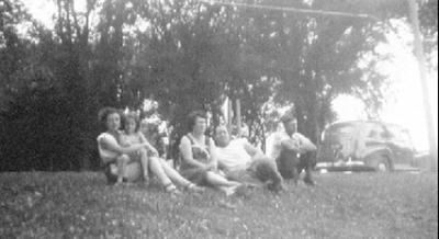 Ma, Laura, Leona, Carl and Louis, summer of 1952