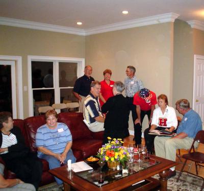 (l-r) Brenda Anderson, Sandy Schlegel, Richard Downer, Frank Arness. Linda Downer, Sarah & Tom Shaw, Warren, Betty Sue & Wayne