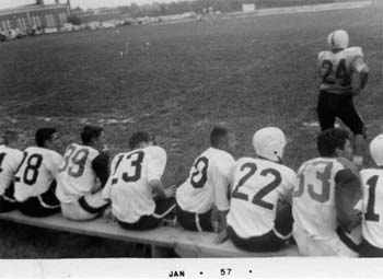 20 Roger Simmons, 22 Frank Arness, 33 Joe Williams
