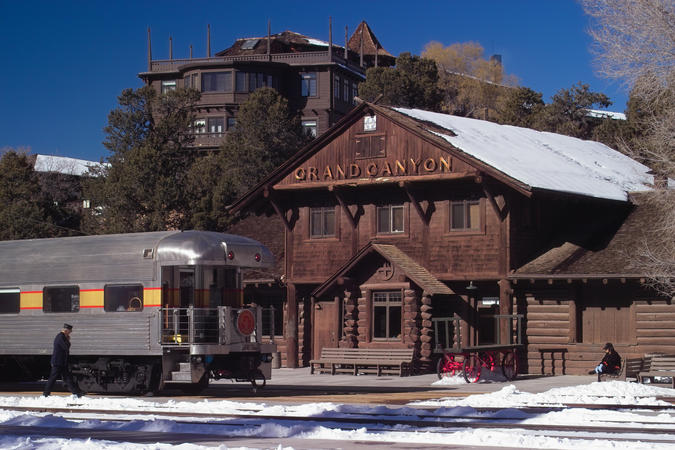 train station at grand canyon (Seng Phomphanh)