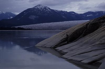 glacier_rock201