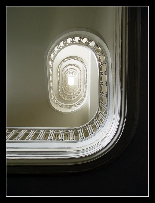 <b>7th-tie</b><br>Stairway<br> by Wes Keys