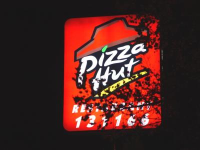  *FAST FOOD - pizza hut photographed by Ric Skilton