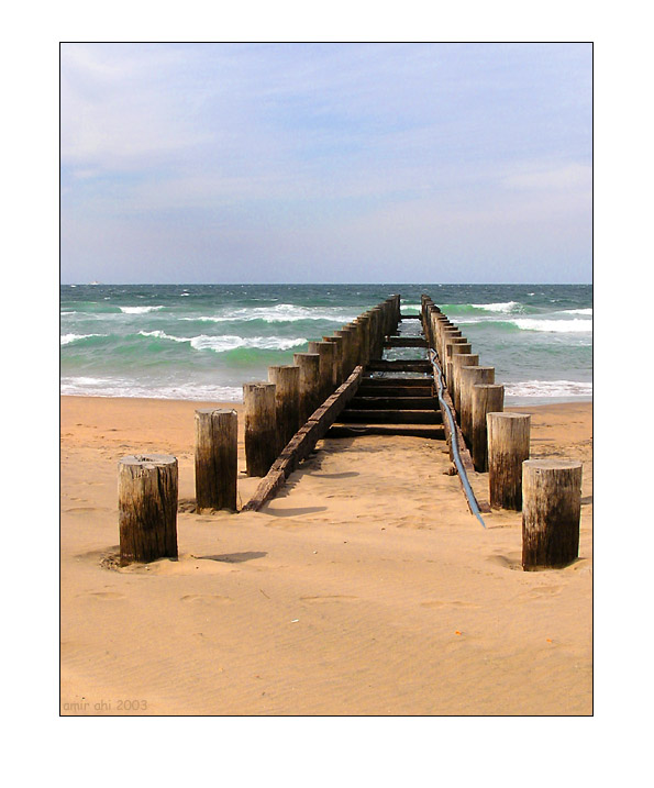 <B>Path we used to take #1</B><br><FONT size=3>  by Amir Ahi</FONT>