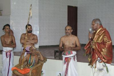 Dr. Badrinath, chairman Shankarana Nethralaya addressing the gathering