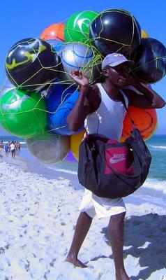 bolas /beach  balls