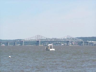 Piermont looking at Tappan Zee Bridge.jpg