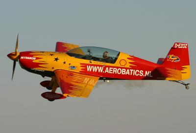 Frank Versteegh Skydancer (Extra 300 L)