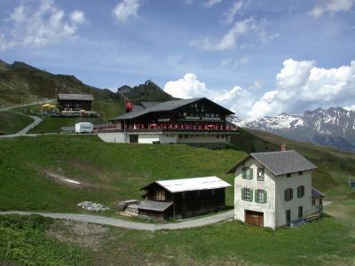 View from a stop along the Jungfraujoch railroad