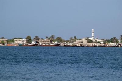 u33/bmcmorrow/medium/35627593.uae117.jpg