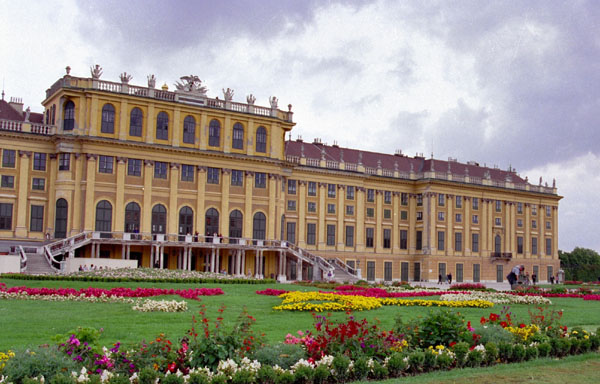 Schönbrunn took its present form during the reign of Empress Maria Theresa in the 1740's