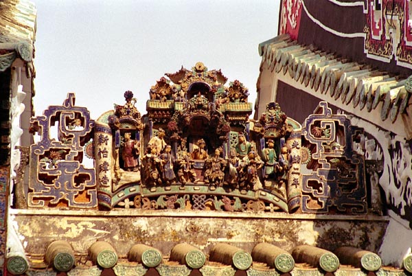 Roof detail, Kun Iam Tong temple, Macau