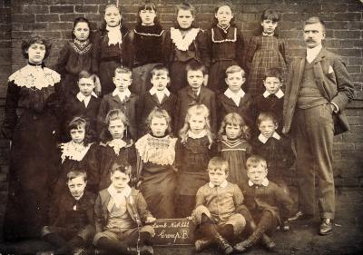 Lumb National School About 1901/04