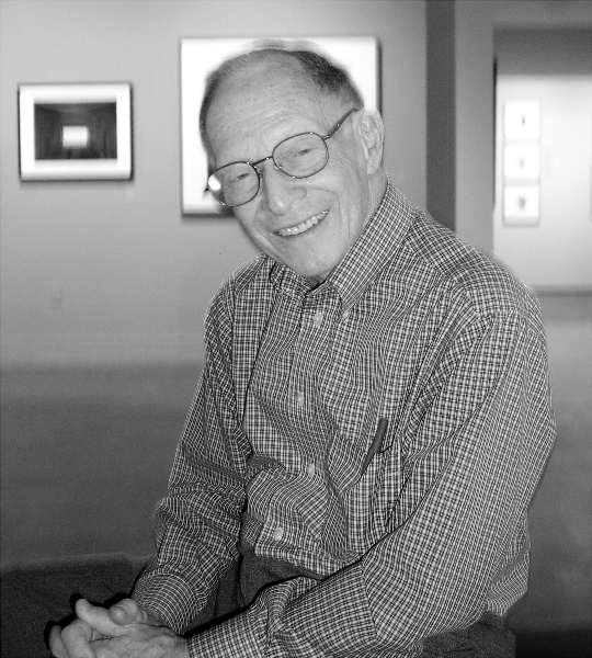  Arthur Lavine<br> Photographer