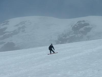 u33/cirish75/medium/21573474.Mt.RainierClimb09061503.jpg