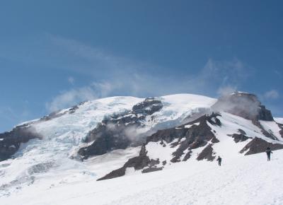 u33/cirish75/medium/21573584.Mt.RainierClimb14061503.jpg