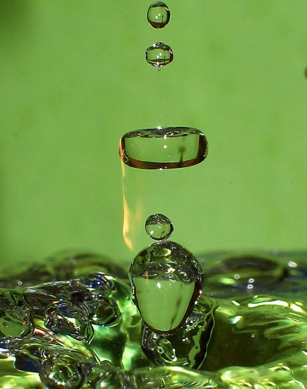 Drops in flight.