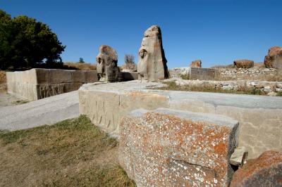 Alacahoyuk sphinxes gate