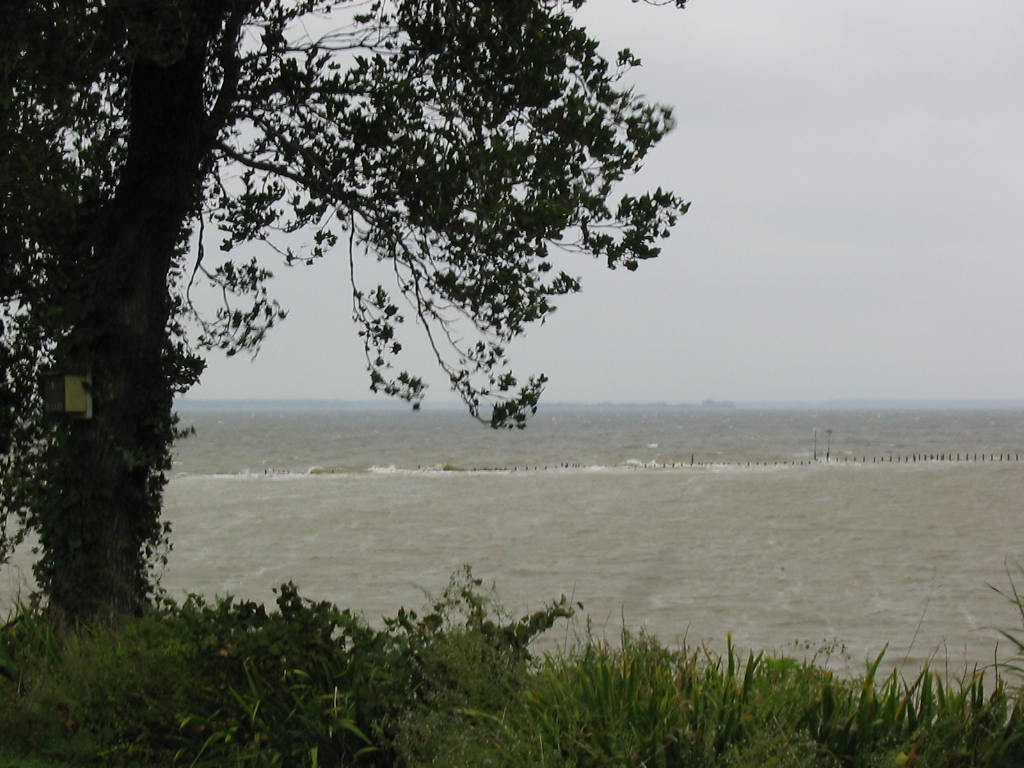 07 Jetty 9-18-03.JPG