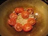 Y luego los tomates en rodajas