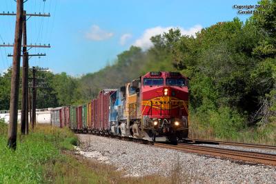 Santa Fe 601 East At CA Junction, MO