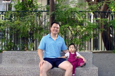 Tow-kay pose with Daddy