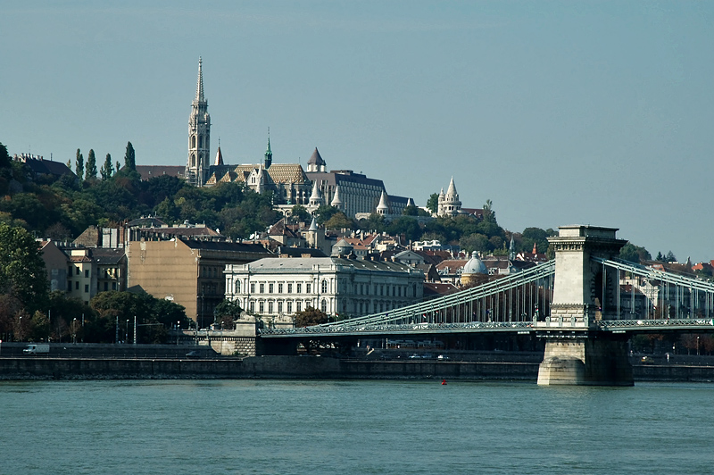 Chain Bridge and Buda