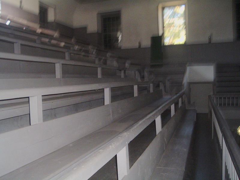mp_11 - Inside Quaker Meeting House