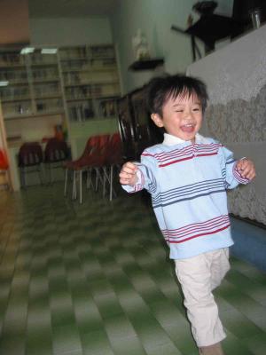 7_11_04e.jpg