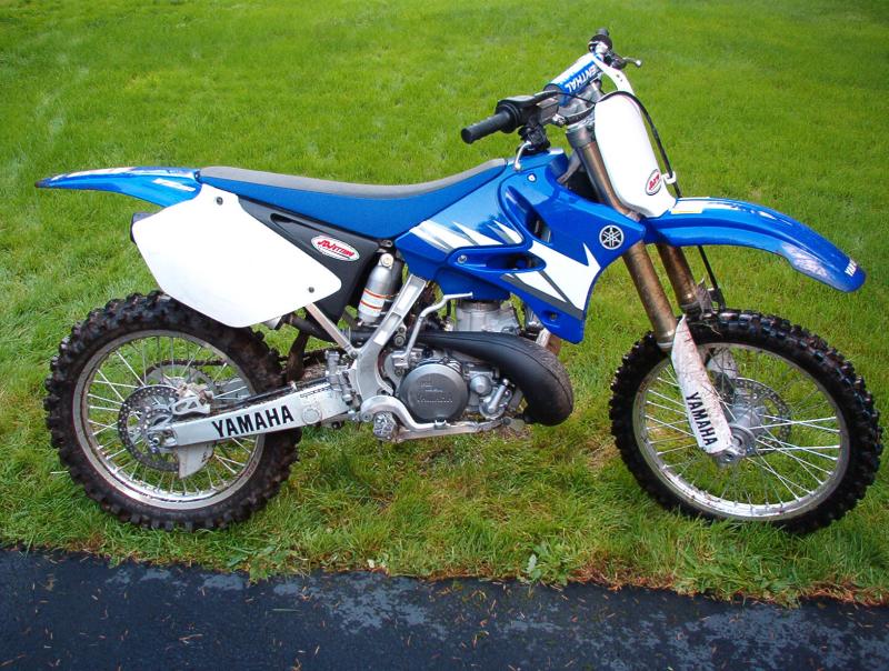 2005 YZ250