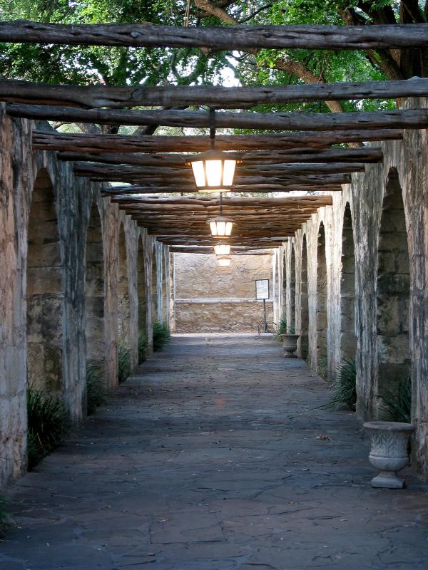 Alamo Walkway 2