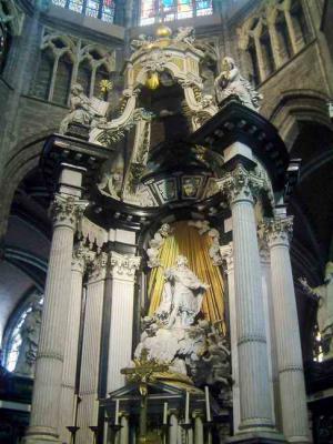Inside St Niklaas church