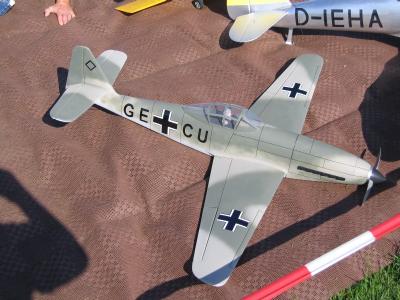 u33/kerosen/medium/21683136.Fokker_1.jpg