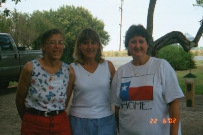 u33/lbogan/medium/21378868.3Sisters.jpg
