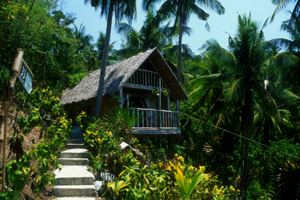 CocoBeachPHI2003_huts.jpg